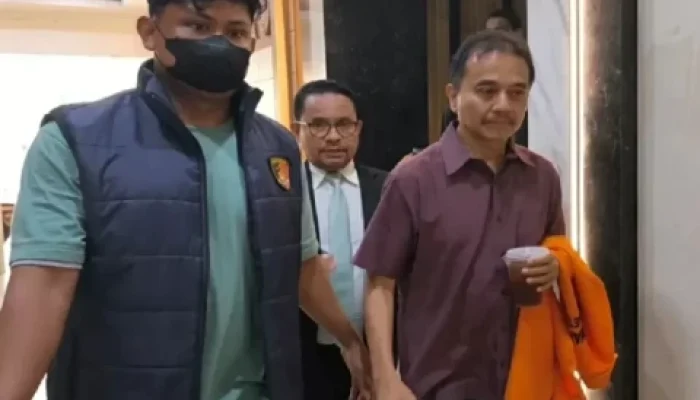 Roy Suryo Dijemput Paksa Terkait Kasus Ijazah Palsu, Kuasa Hukum Protes Tindakan Penyidik