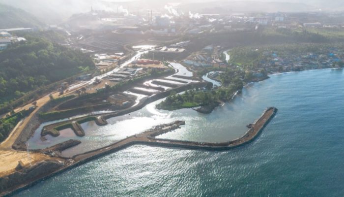 Harita Perkuat Breakwater, Dukung Pengelolaan Pesisir Adaptif Desa Kawasi